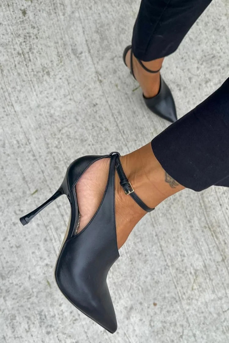 POINTED TOE HEEL WITH ANKLE STRAP
