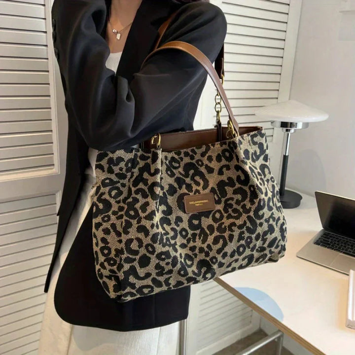 TAVIRA | LEOPARD CHARM TOTE