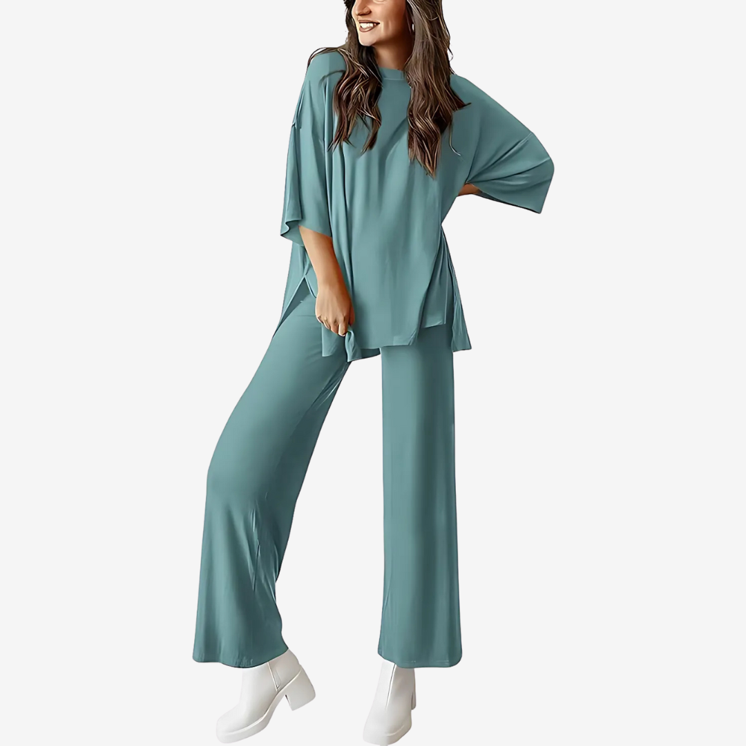 Nellie – CozySoft Two-Piece Lounge Set