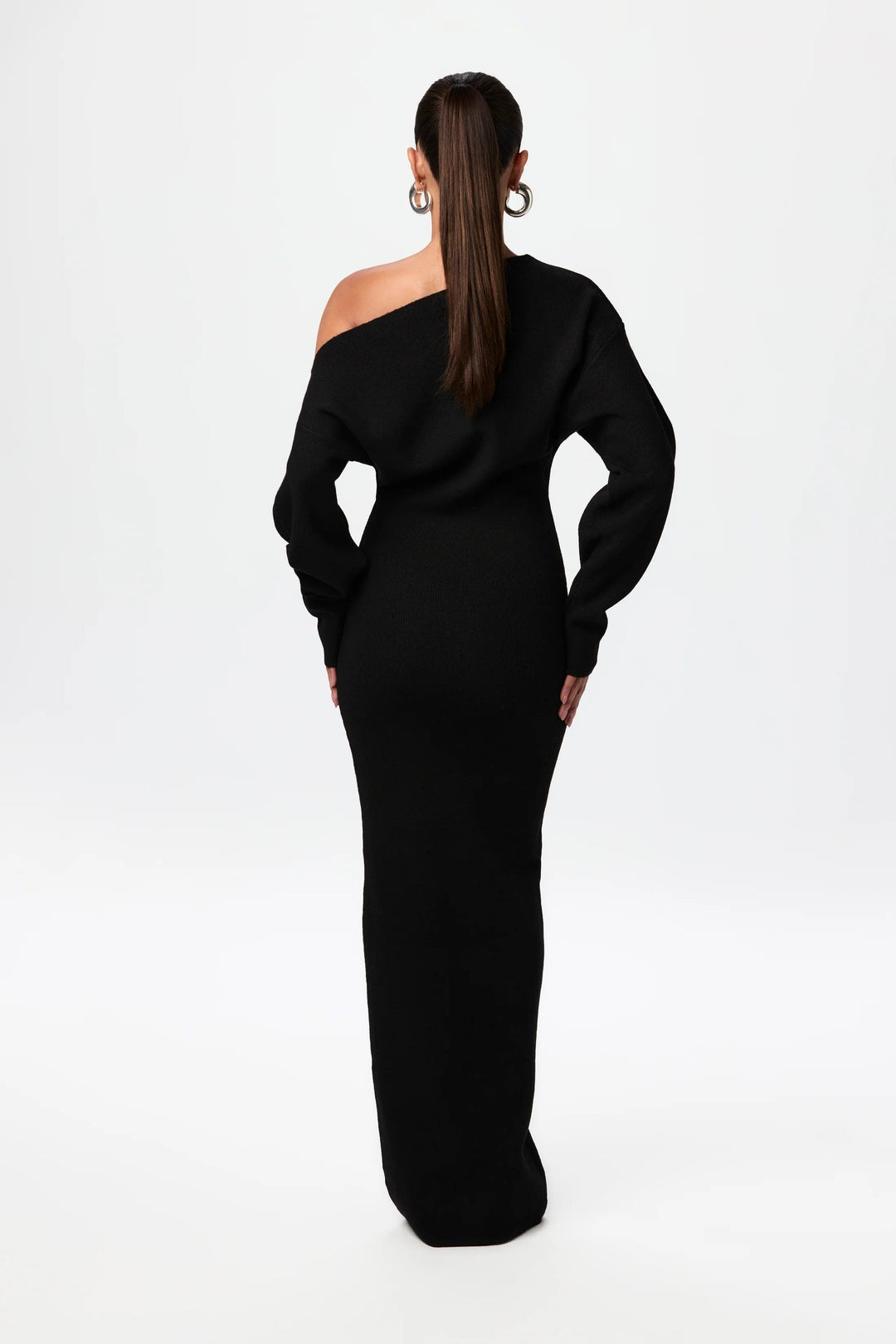 Solara – Luxe Off-Shoulder Dress