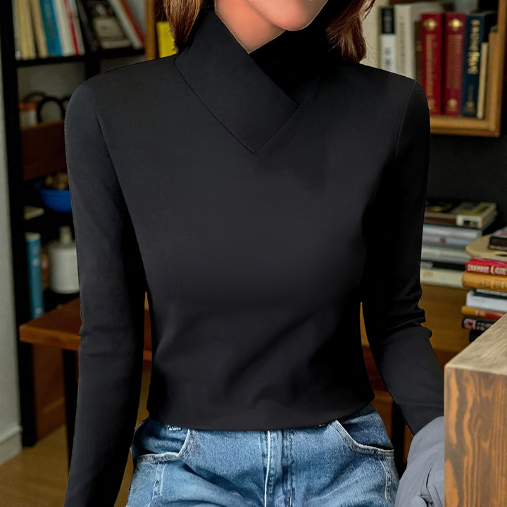 Ruby – Elegant Turtleneck Knit